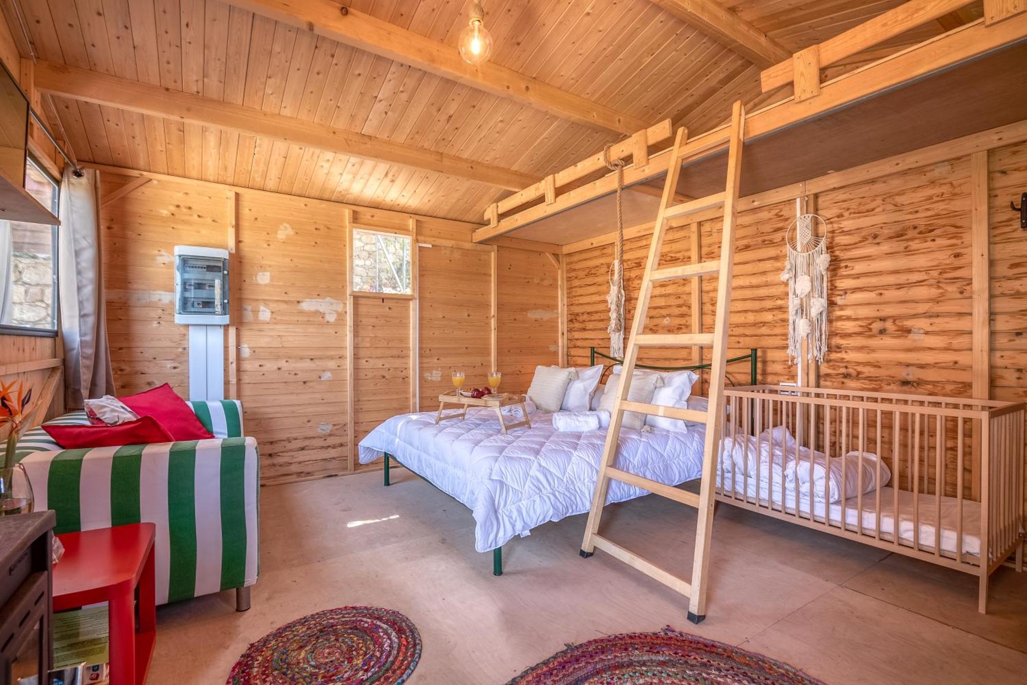 Wooden House Шале *