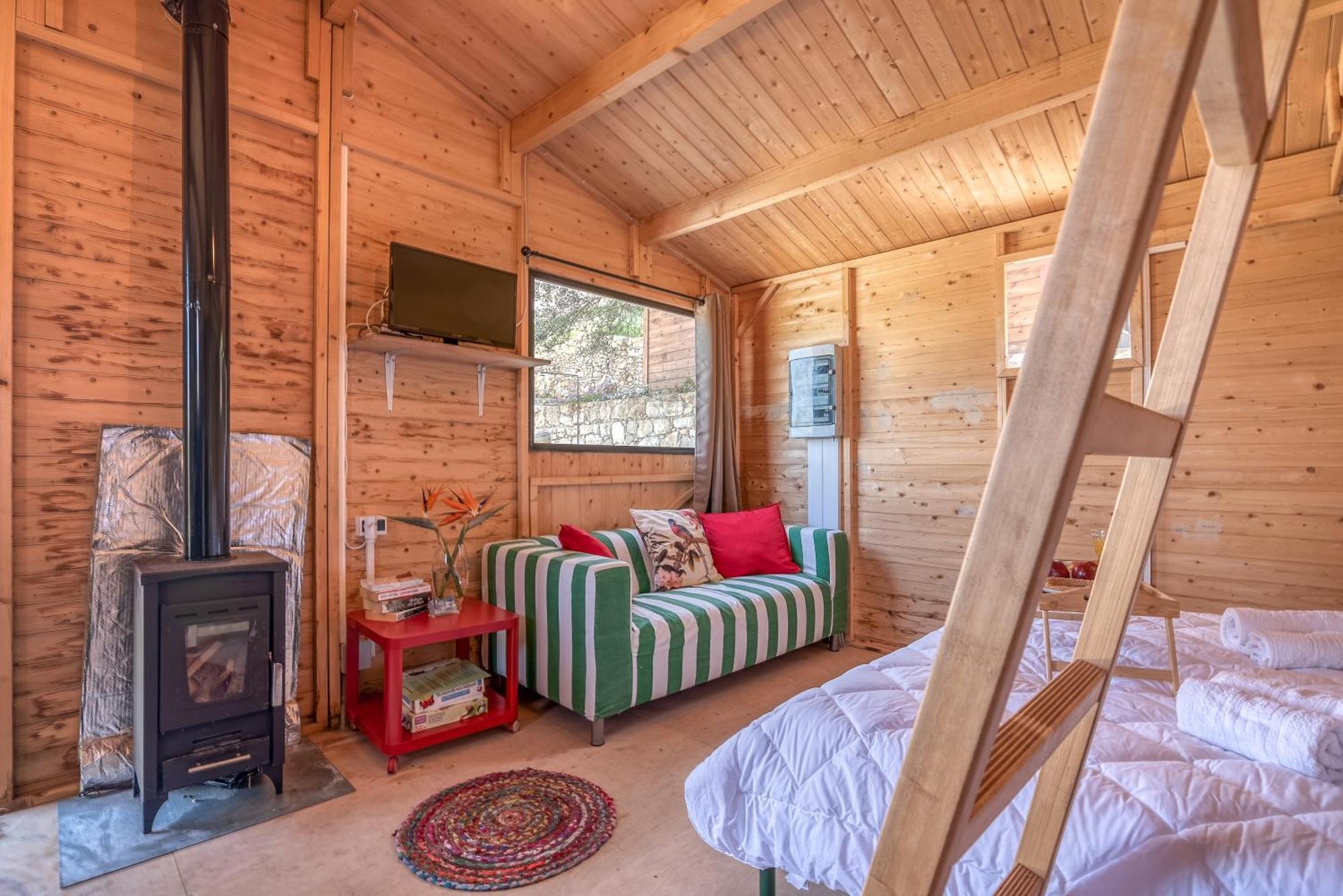 Шале Wooden House