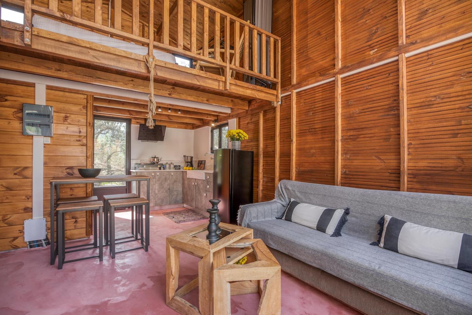 Шале Wooden House
