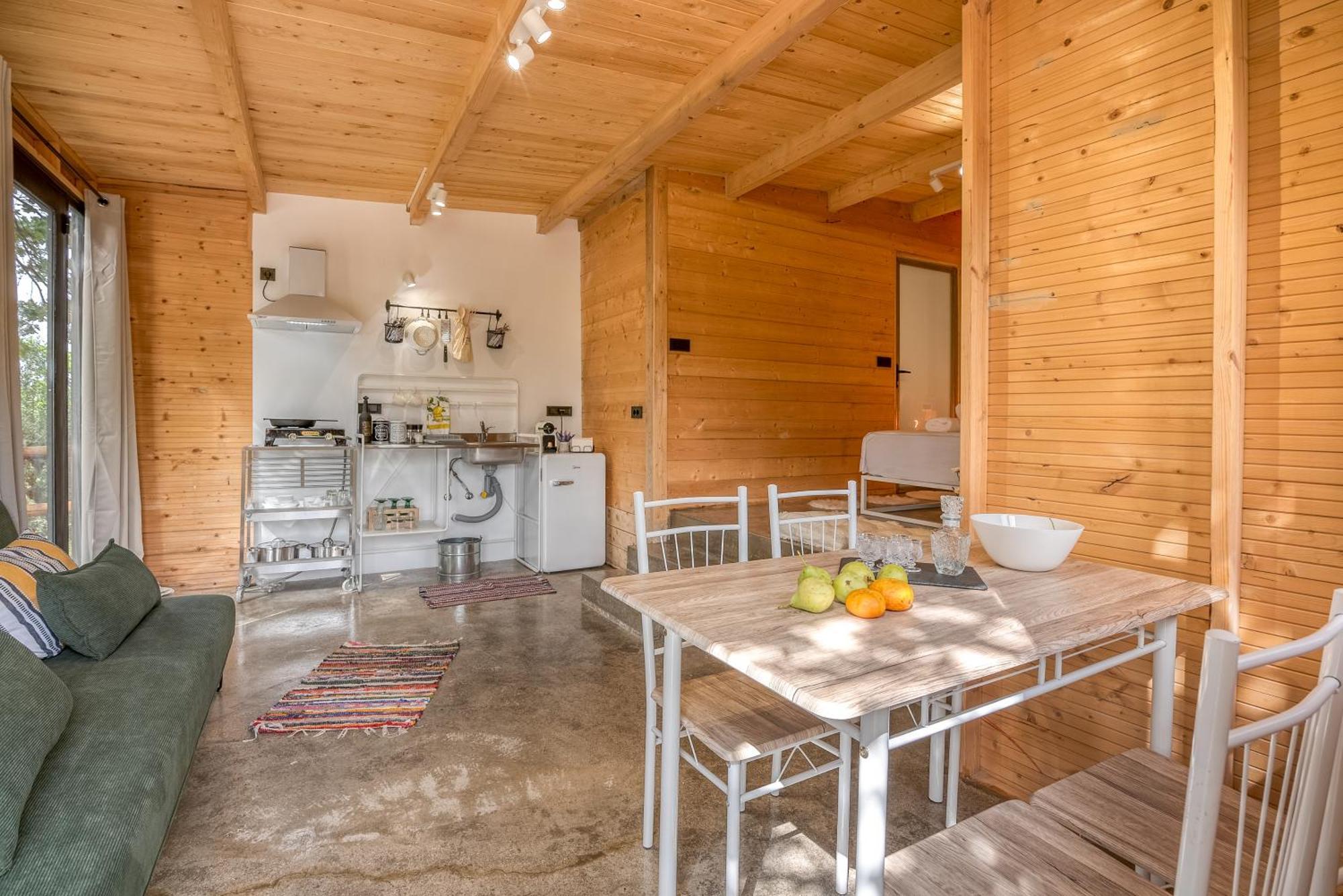 Wooden House Шале *
